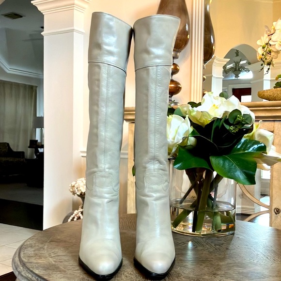 Sergio Rossi Lamb Leather Heeled Boots - Picture 2 of 16